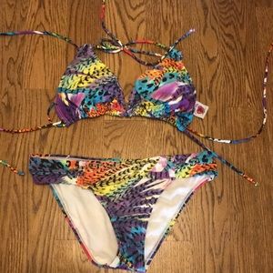 Island love size M bikini